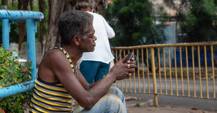 ¿Es posible que EEUU habilite internet gratis para Cuba?