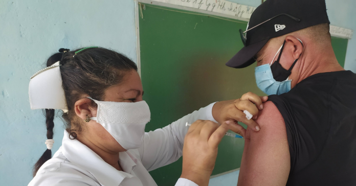 Certificado digital de vacunación contra la COVID-19 se estrena en Cuba