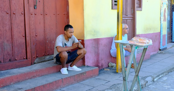 El gobierno de Cuba evalúa una nueva Ley contra la vagancia, para mantener el orden y minimizar el delito en la isla.