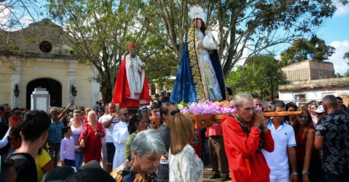 La Virgen de la Candelaria regresa a las calles de Matanzas